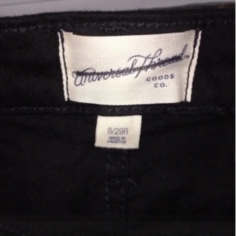 NWT Universal Thread Black High Rise Midi Shorts - Picture 7 of 7